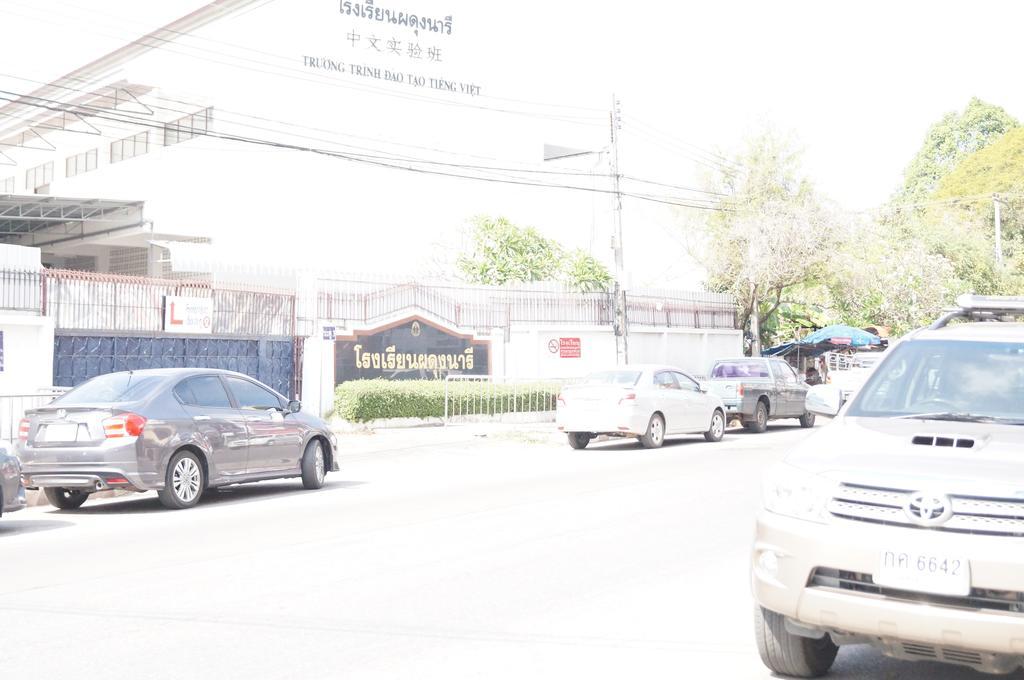 Sataya Apartment Maha Sarakham Exterior foto
